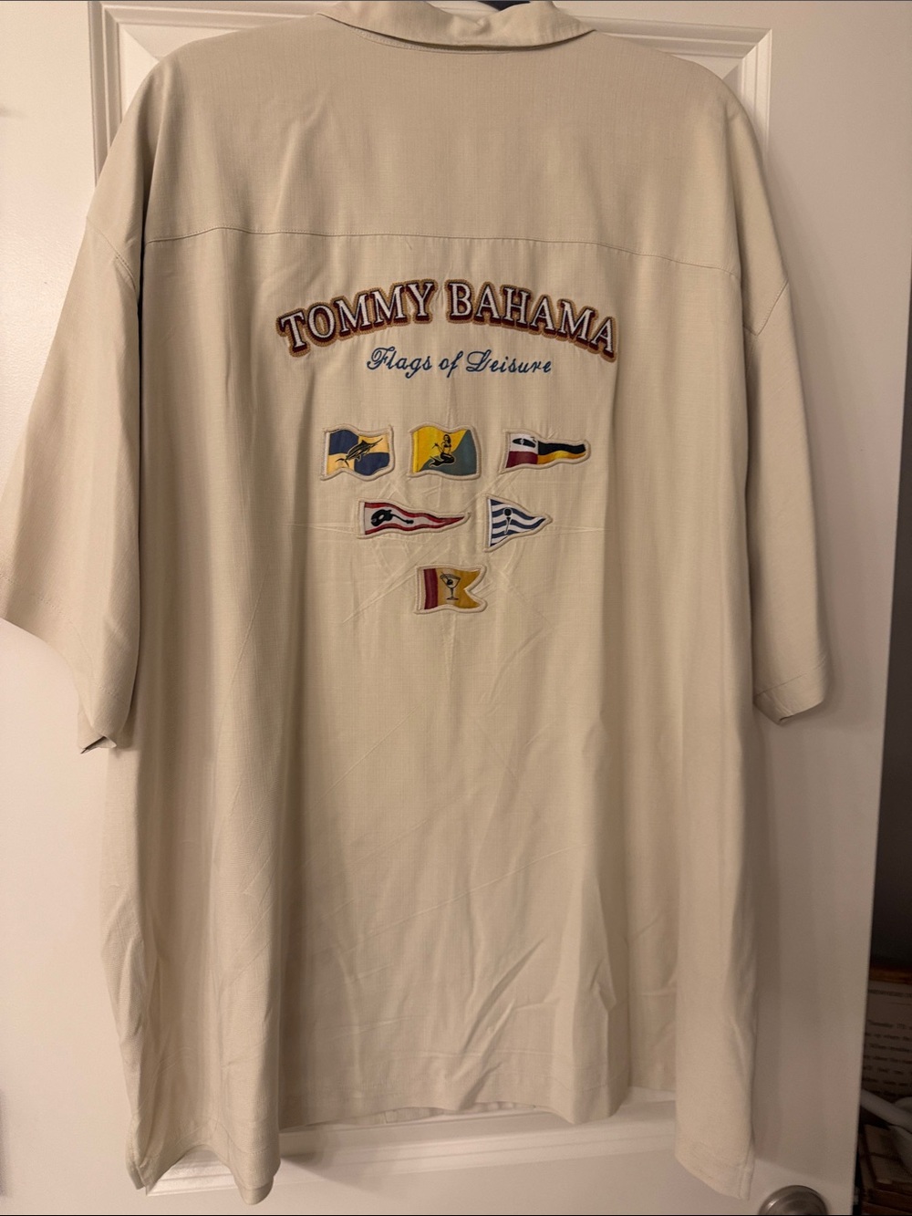 Tommy Bahama Embroidered Flags of Leisure Silk Shirt Button Front Size XXL